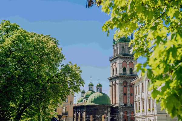 Чому варто відвідати Львів | lviv.travel Неймовірна архітектура, кава, кухня і традиції - це все про Львів, туристичну перлину і про єдине українське місто, яке входить до сотні найпопулярніших туристичних напрямків світу.