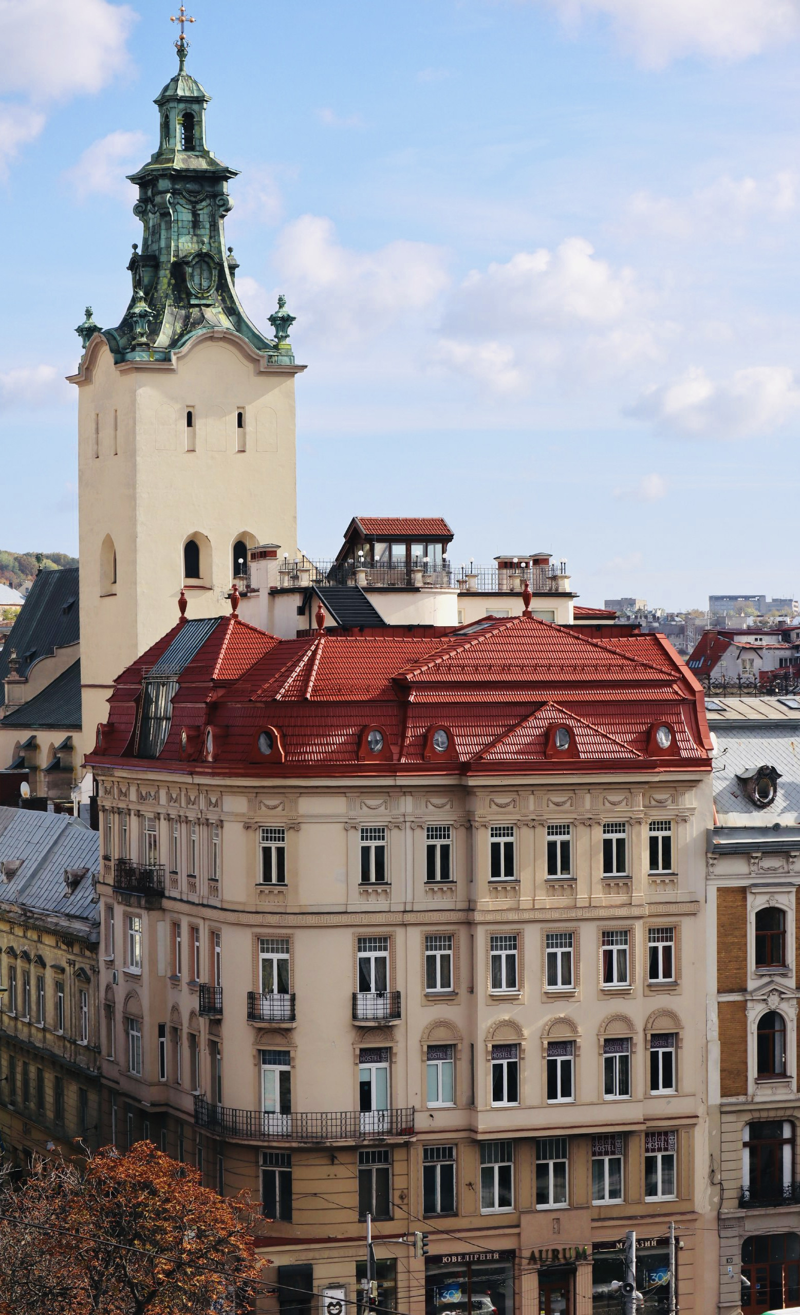 Grand Hotel Lviv відкриває свої двері для всіх охочих, щоб помилуватись фантастичним видом на центр міста.